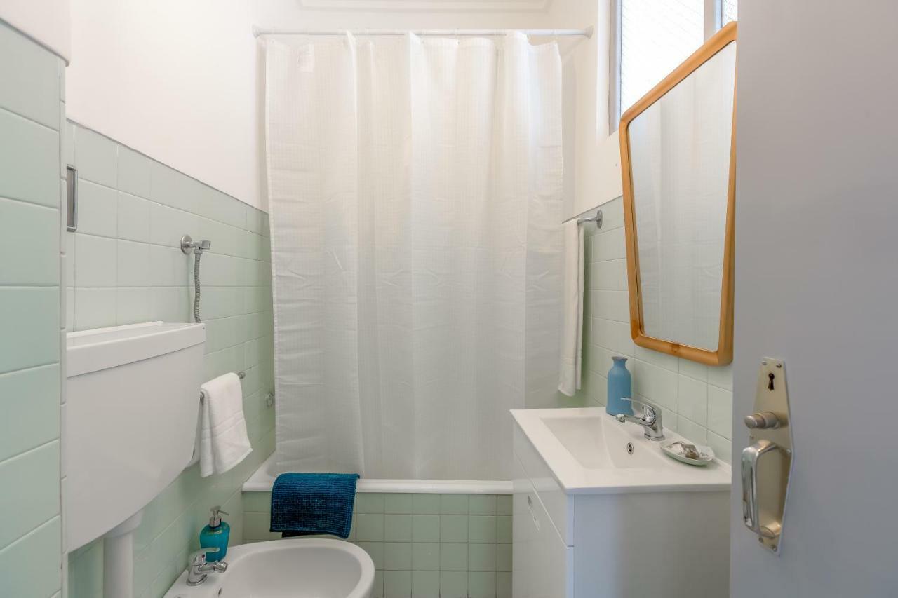 Renovated Sunny Apartment With Amazing Sunset Balcony , By Timecooler Lisbon Exterior photo